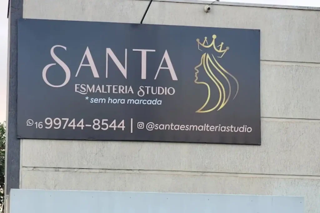 Santa Esmalteria Stúdio